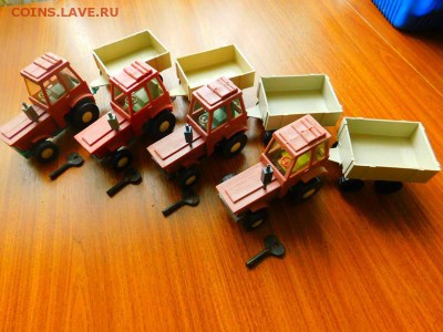 четыре механических игрушки с ключиками. - 26093607