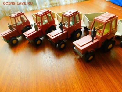 четыре механических игрушки с ключиками. - 26093606