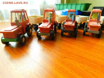 четыре механических игрушки с ключиками. - 26093605