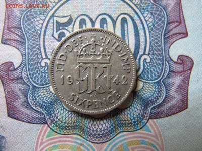 Великобритания 6 пенсов 1942 года - IMG_3439.JPG
