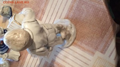 Статуэтка мальчик со скворечником. Дфз - 12FA0BC9-A0EE-401B-B1D4-00ED9EA389CF