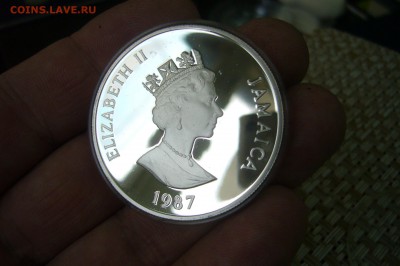 Ямайка 25 долларов 1987 -- 16-04-19 - 23-10 мск - P2110503.JPG