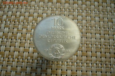 10 марок 1986 ГДР - клиника - UNC - 30-04-19 - 23-10 мск - P2120044.JPG