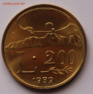 Сан Марино 200 лир 1989. ТИРАЖ - 1 037 000 - UNC - 4