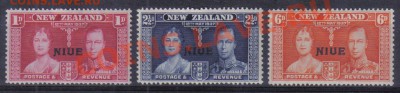 Марки мира - Ниуэ 1937 SG 72-74 Коронация 1 ф.ст