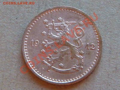 Финляндия 1 марка 1942 и 1949 раскол - DSC02903.JPG