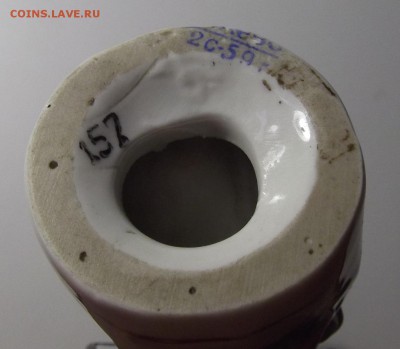 фарфоровая статуэтка (дулево) узбек с бубном до 21 мая - red22565.JPG