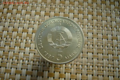 5 марок 1987 ГДР - 750 берлину - UNC - 03-06-19 - 23-10 мск - P2120102.JPG