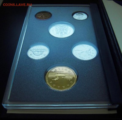МОНЕТЫ МИРА 05-19 - Канада – набор (1993) Specimen Set (SS78) под угл.