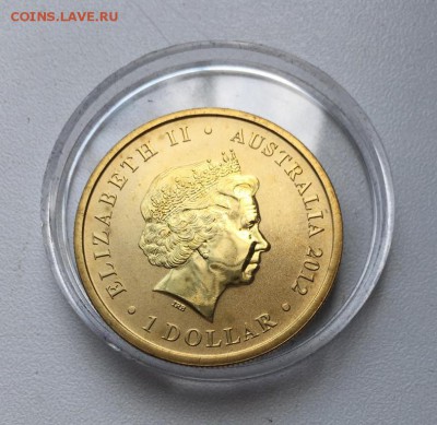Австралия 1$ доллар 2012 Животные спортсмены Кенгуру Фауна - avstralija_1_dollar_2012_zhivotnye_sportsmeny_kenguru_fauna_emal (1)