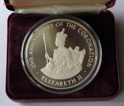 25 долларов 1978 Ямайка 25 годовщина коронации Елизаветы II - IMG_8103.JPG