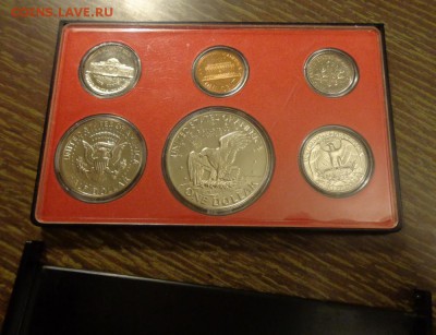 США - годовой набор 1973 пруф блистер до 18.06, 22.00 - США набор черная коробка не закрывается_4.JPG