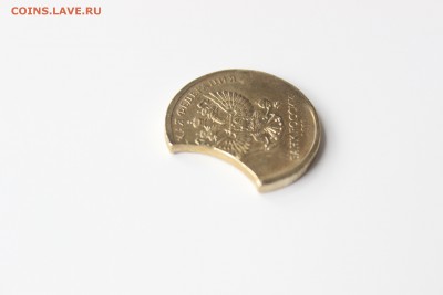 10 руб 2019 выкус оценка - IMG_7911.JPG