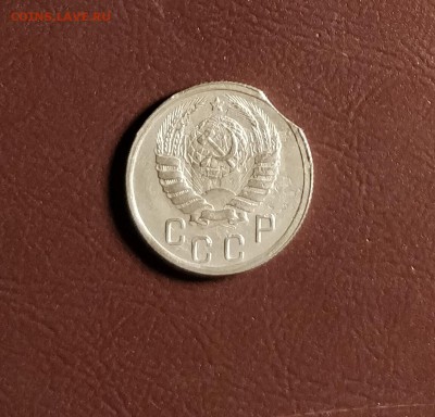 15 копеек 1942-прочекан желудей-ВЫКУС-до 7 7 19 22 30 - 14
