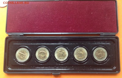 Красная книга 50 руб 1993г в орг коробке, с 200. 10.07.19г - FullSizeRender (5)