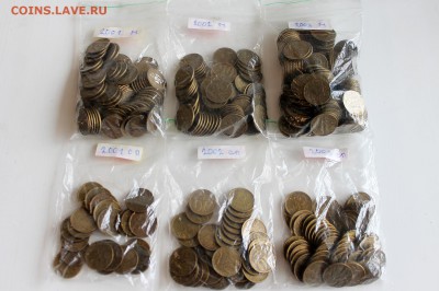 Латунь 10 коп. 2001-2003 - всего 400 монет - 10 коп - 2001-2003