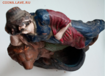 фигурка мальчика с козлом - лев3.PNG