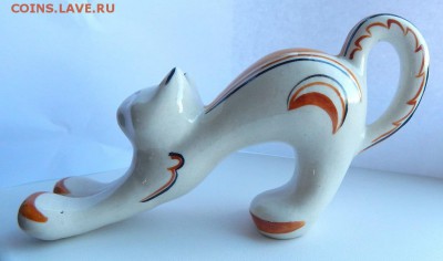 Статуэтка Потягивающаяся кошка гжель до 12.08.19 - DSCN2329.JPG