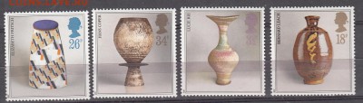 Великобритания 1987 вазы 4м**до 07 09 - 22