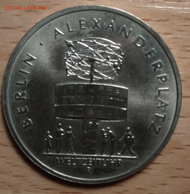 ГДР 5 МАРОК 1987 АЛЕКСАНДЕРПЛАЦ 19.09.2019 В 22.00МСК (Е982) - 4-5м87А
