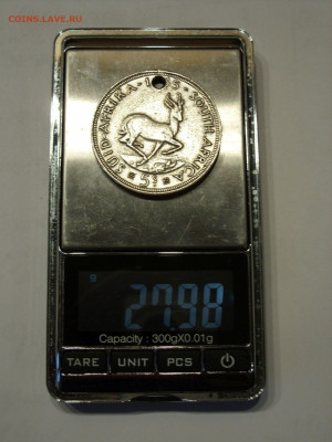 5 шиллингов ЮАР 1955 с дыркой старт почти с цены лома. - 5 шиллингов ЮАР 1955 - 3