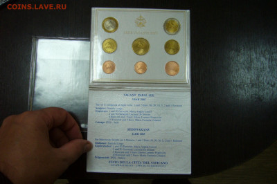Набор евро Ватикан 2005 - жетоны - 02-10-19 - 23-10 мск - P2170308.JPG
