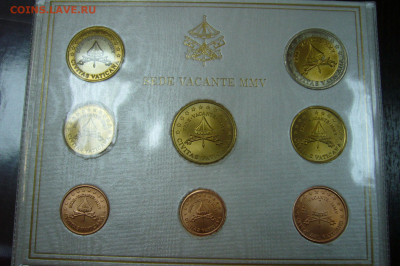 Набор евро Ватикан 2005 - жетоны - 02-10-19 - 23-10 мск - P2170310.JPG