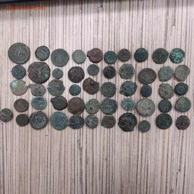 Монеты Крыма.51 монета.02.10 - 1569845039870.