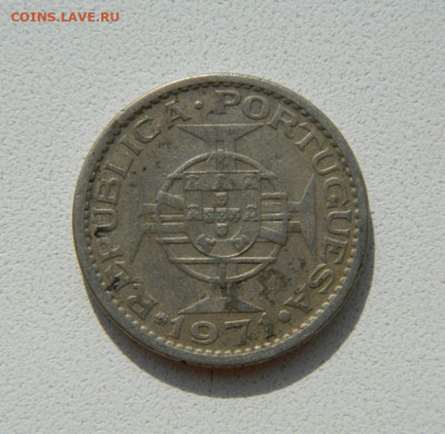 Португальский Мозамбик 5 эскудо 1971 года. до 07.10.2019 - DSCN9990.JPG