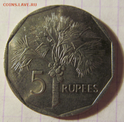 Сейшелы 5 рупий, 1982. 22:00 МСК 22 октября 2019 года - QIP Shot - Screen 586