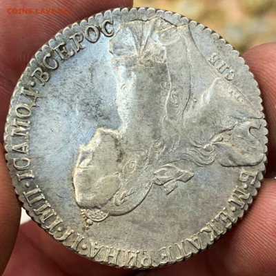 Рубль 1771,1774 ,Полуполтины 1748,1754 - 9C06A56D-329A-4881-8925-1A963F38688E