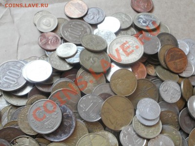 Продам 300монет по 9р шт! - P7314342.JPG