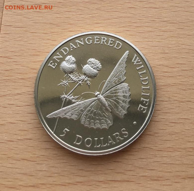 КПД Острова Кука 5$ долларов 1992 Бабочка монарх Крона шайба - kpd_krona_shajba_ostrova_kuka_5_dollarov_1992_babochka_monarkh_vymirajushchie_vidy_fauna_zhivotnye_buklet1