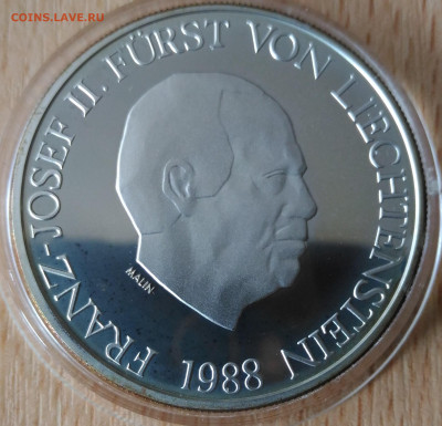 Лихтенштейн 10 франков 1988 Франц Иосиф II - Лихтенштейн Франц Иосиф II 10 франков 1988 портрет