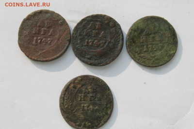 Денги и полушки 1731-1750 на определение разновидностей - деньги1747.JPG