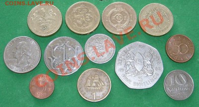 12 разных монет - монетыА