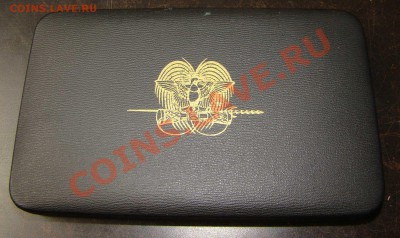 Новая Гвинея. Набор монет 1975. Серебро в футляре - DSC06985.JPG