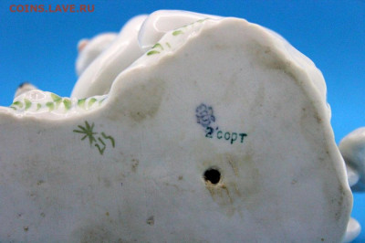 Статуэтка ,,Юный пограничник,,ЛФЗ 50 - е гг., (плоское дно) - IMG_1063.JPG