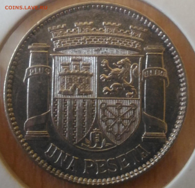 Испания 1 песета 1933 - Испания 1 песета 1933 аверс