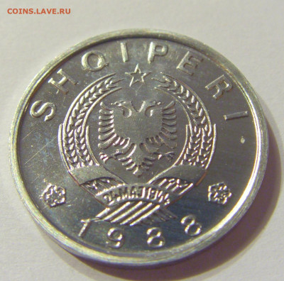 10 киндарка 1988 UNC из ролла Албания №1 01.02.2020 22:00 МС - CIMG6766.JPG
