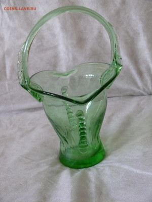 Ваза-конфетница Зеленое гутное стекло - P1810174.JPG