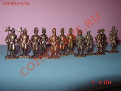 Продам солдатиков из "Киндер сюрприза" - DSC05048.JPG