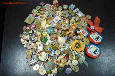 Ассорти значков 210 шт - 10-02-20 - 23-10 мск - P2210565.JPG