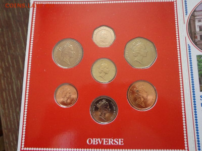 АНГЛИЯ - оф. годовой набор 1985 г. буклет до 14.02, 22.00 - Англия набор 1985 красный буклет_4