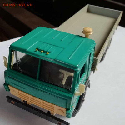 Модель Камаз 53212 бортовой 1:43 Элекон - 53212-9