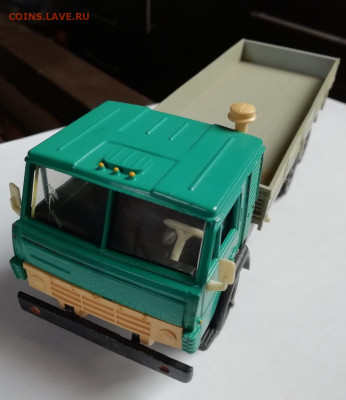 Модель Камаз 53212 бортовой 1:43 Элекон - 53212-11