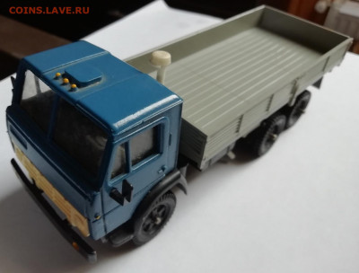 Модель Камаз 5320 бортовой 1:43 Элекон - 5320-3