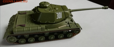 модель танка ИС-2 масштаб 1:72 из серии Русские танки - танк-1