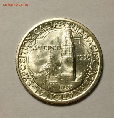 50 центов США 1935 г. Калифорнийская выставка - C6384CB0-2C95-4892-8590-CA66B814089E