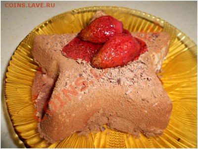 У меня посыпано какао и тертым горьким шоколадом, но тут дело вкуса, в общем экспериментируйте:) - 9